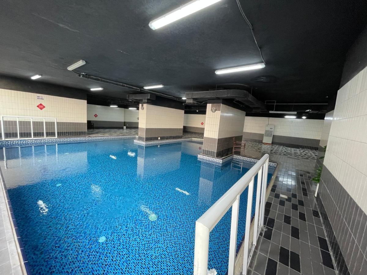 Sea View 1Br Apartment - Marina Pinnacle Dubai Dış mekan fotoğraf