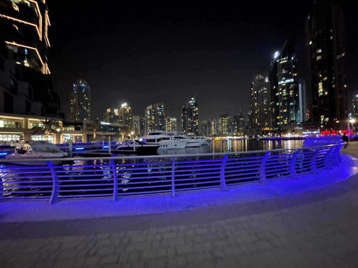 Sea View 1Br Apartment - Marina Pinnacle Dubai Dış mekan fotoğraf