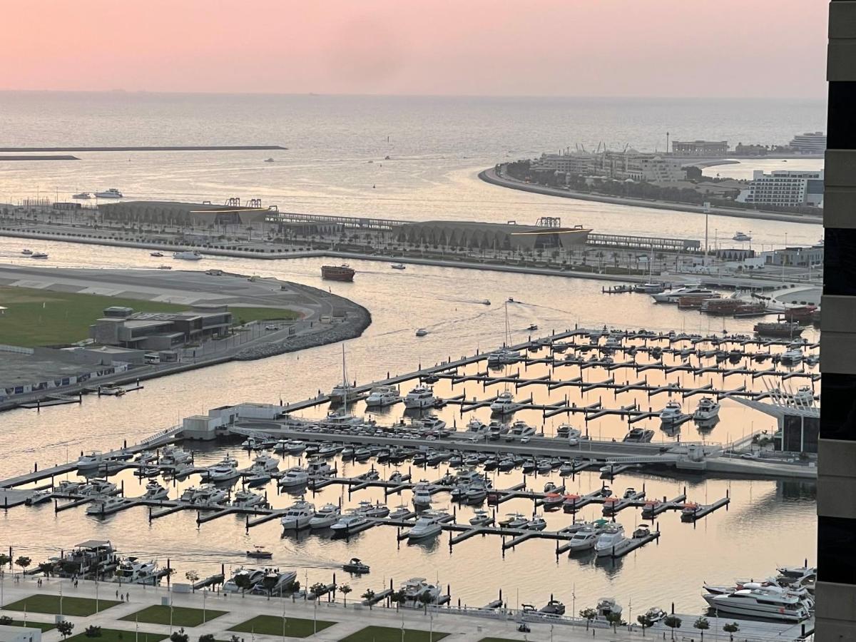Sea View 1Br Apartment - Marina Pinnacle Dubai Dış mekan fotoğraf
