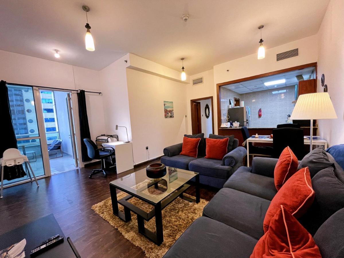 Sea View 1Br Apartment - Marina Pinnacle Dubai Dış mekan fotoğraf