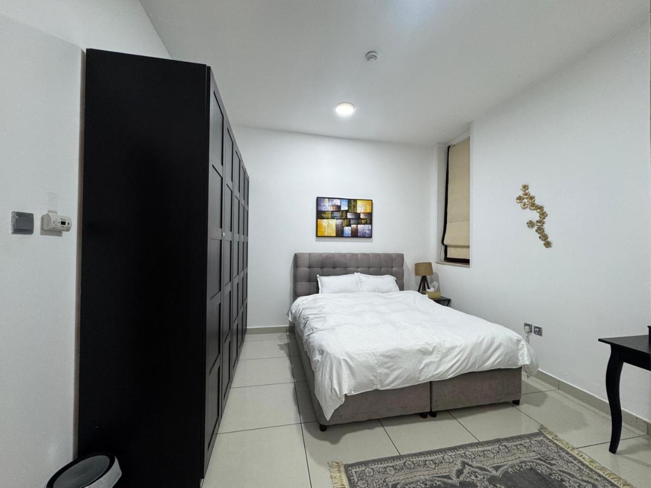 Sea View 1Br Apartment - Marina Pinnacle Dubai Dış mekan fotoğraf